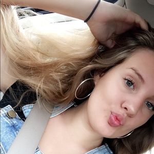 Meet your Posher, Lanney